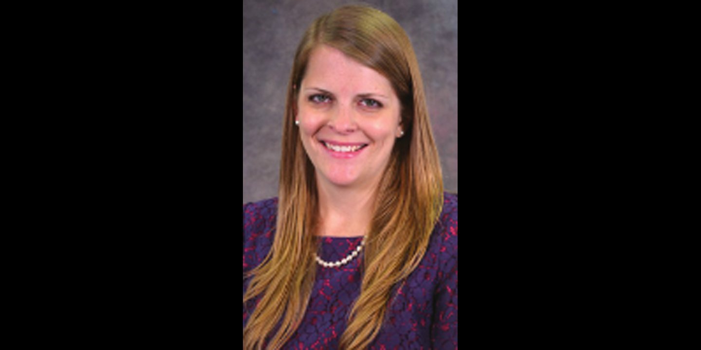 Oklahoma Wesleyan alumna wins teaching award